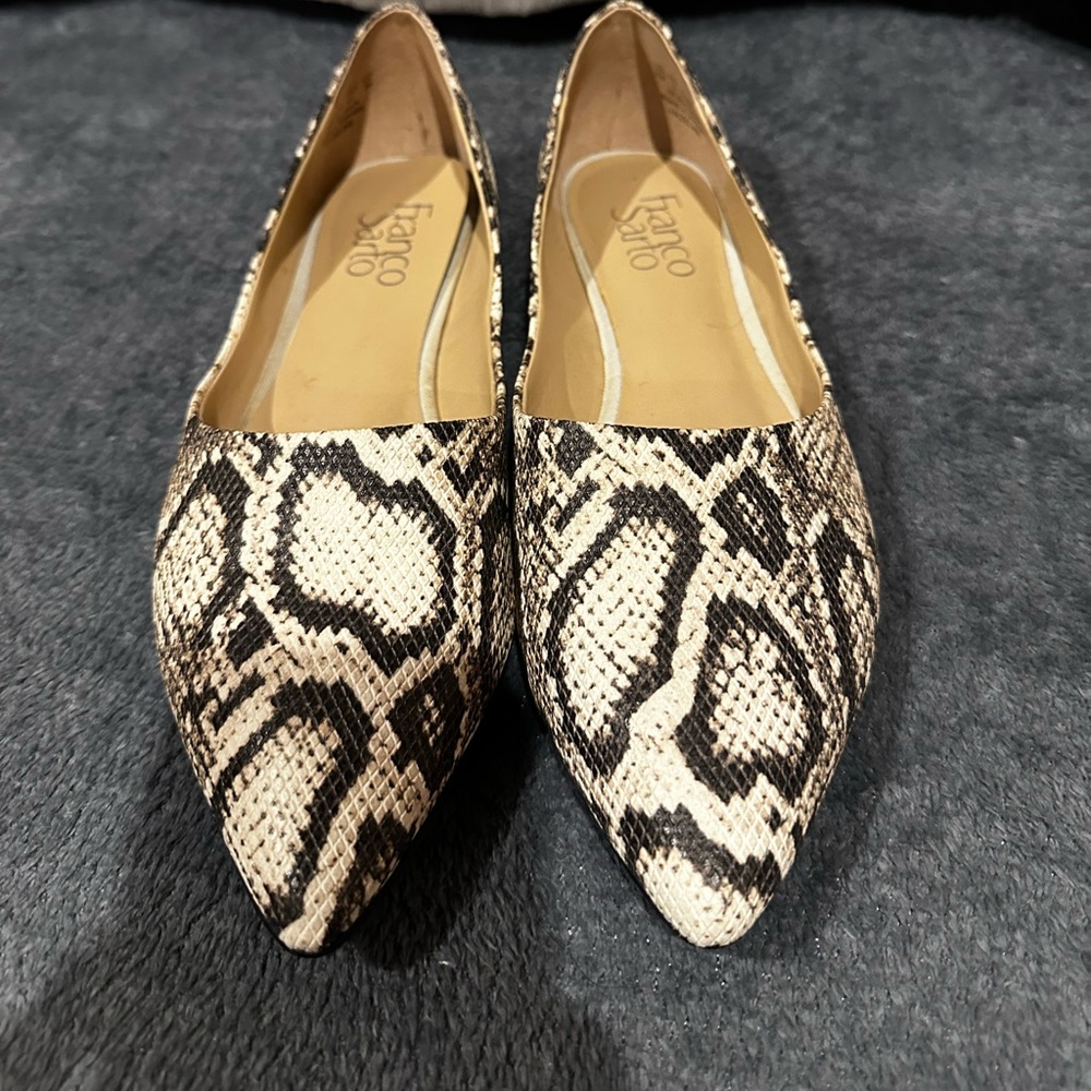 Franco Sarto Flats